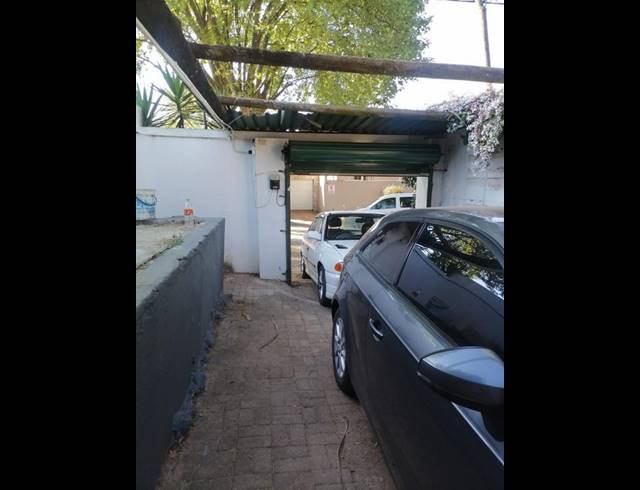 2 BEDROOM HOUSE FOR SALE IN WESTDENE